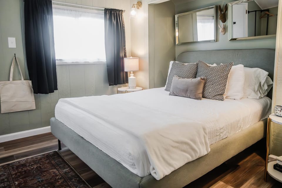 Tiny Home for a King House in Kettering