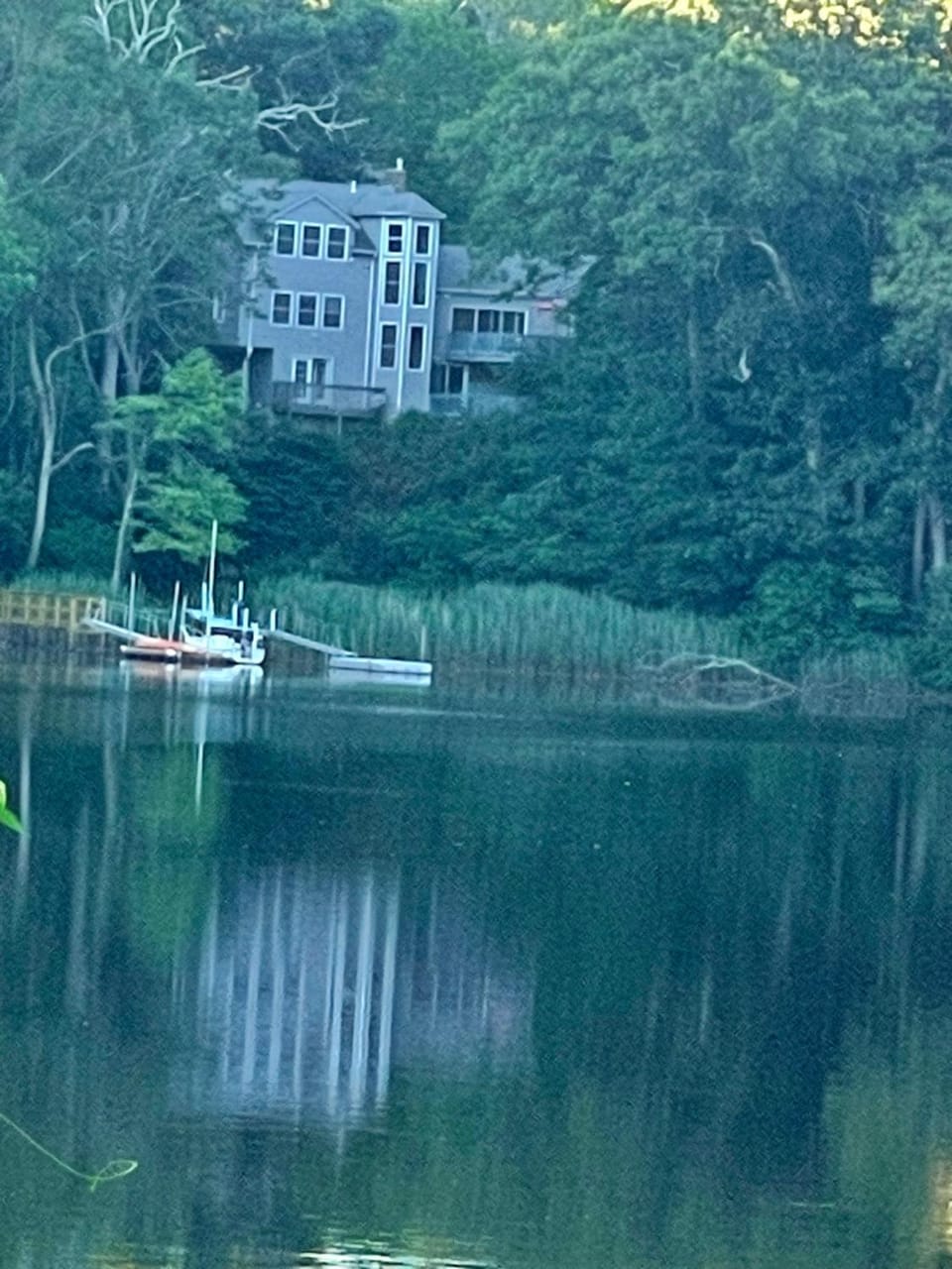 Sunny river view suite Vacation rental in Waterford