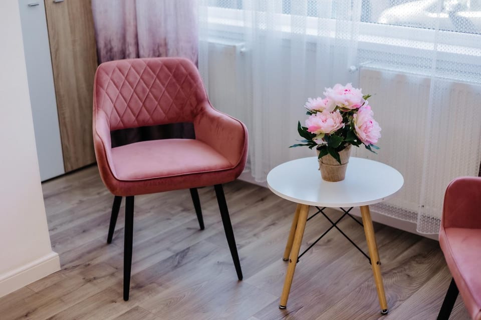 Restaurant/places to eat, Dining area