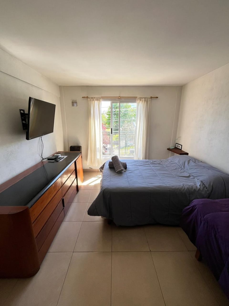 Communal lounge/ TV room, Photo of the whole room