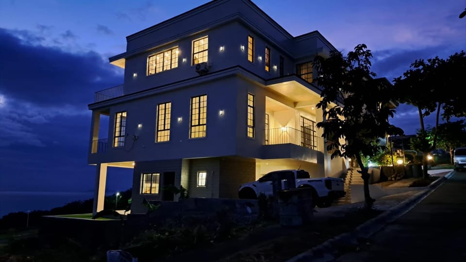 Property building, Night