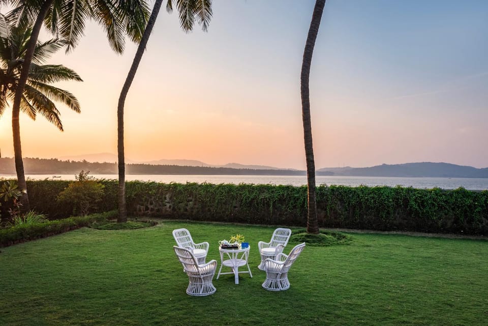 Patio, Natural landscape, Dining area, Garden view, Sea view, Sunset
