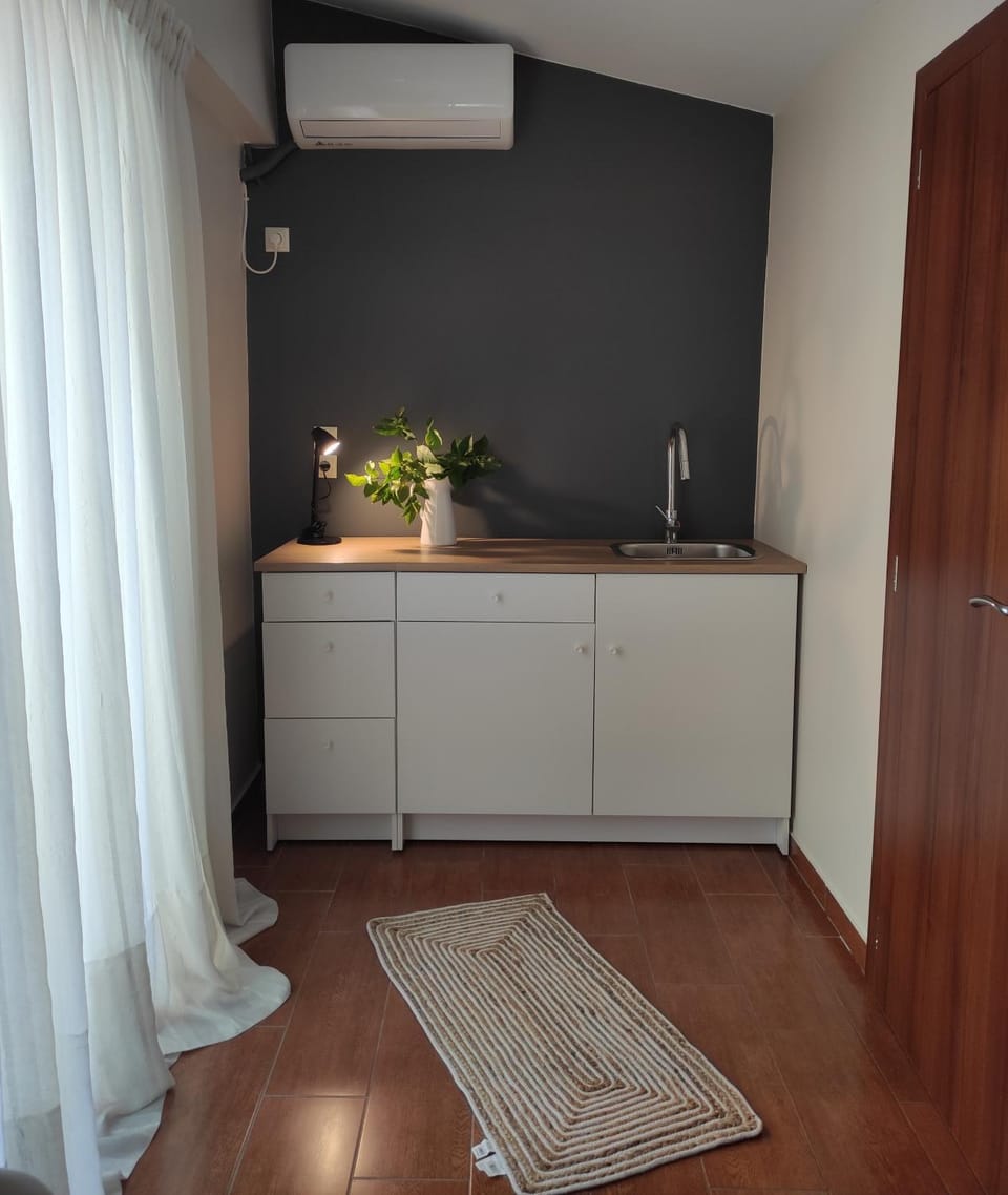 Cosy Garden Bungalow Apartment in Messenia
