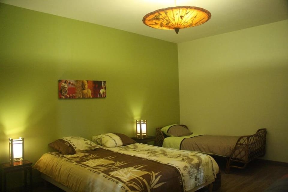 Photo of the whole room