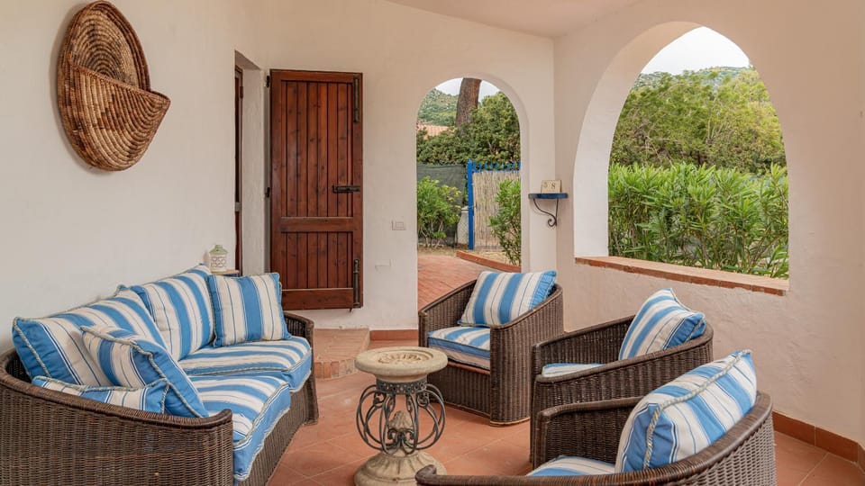 VILLA SANDRA 10, Emma Villas Villa in Sardinia