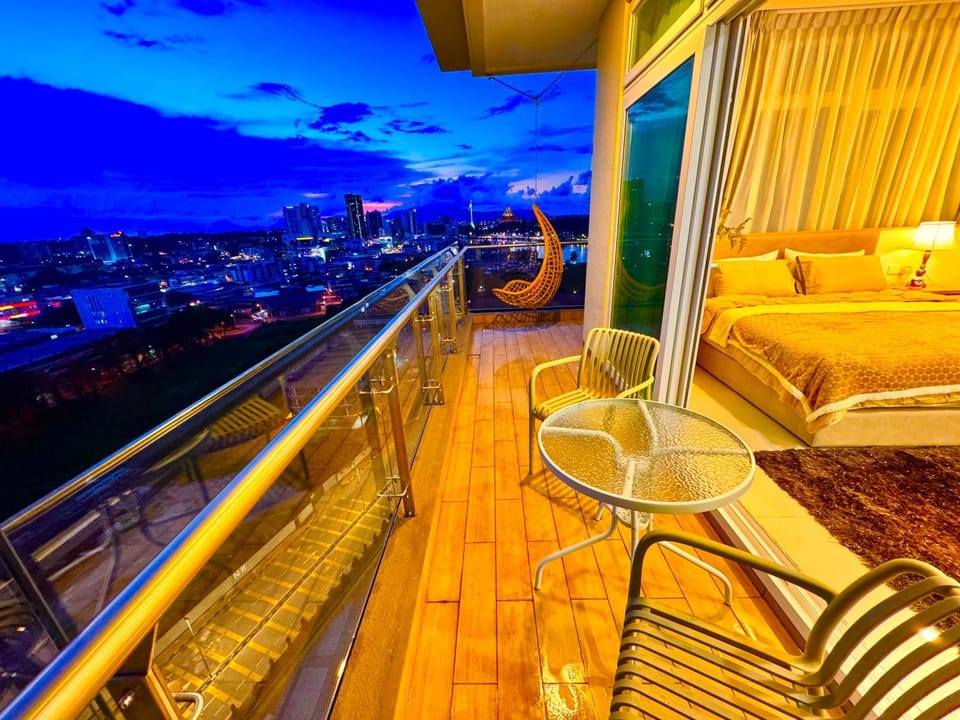 View (from property/room), Balcony/Terrace