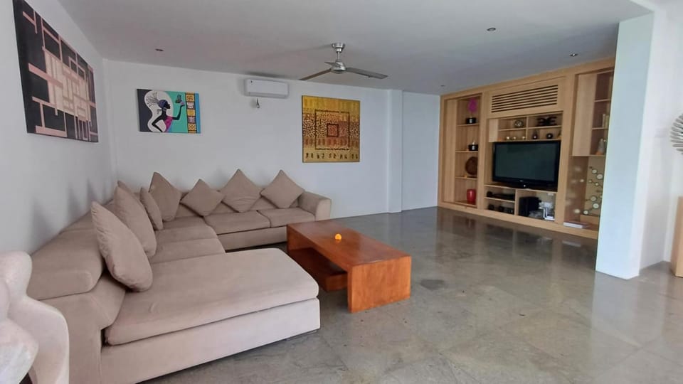 Library, TV and multimedia