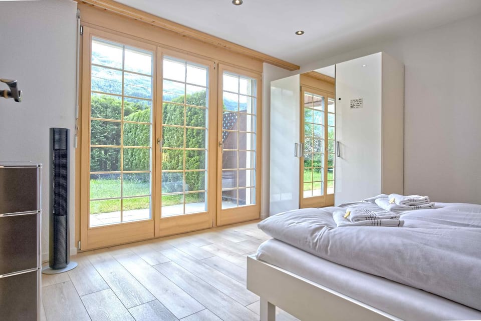 Bed, Photo of the whole room, Bedroom, towels, wardrobe
