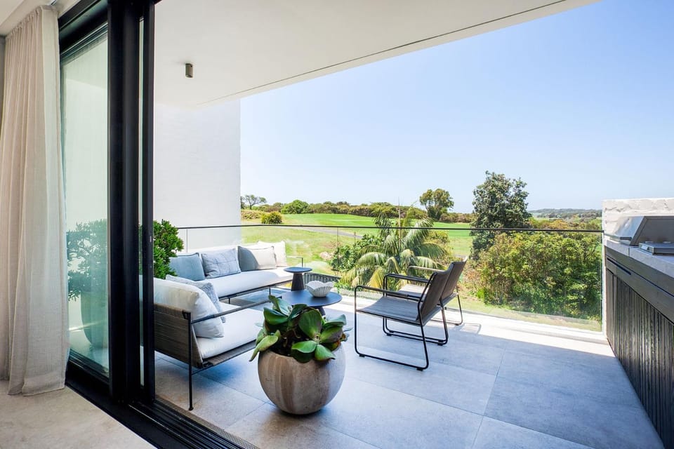 Modern Beachside Haven, Malabar House in Sydney