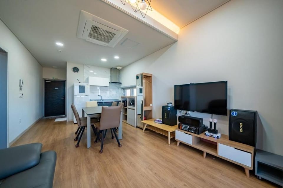 Yeosu Secretgarden Pension Bed and Breakfast in South Korea
