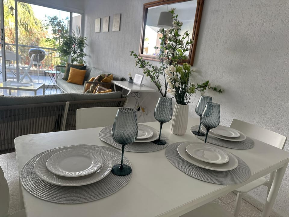 Paradise Gardens pool view apartment Apartment in Paphos