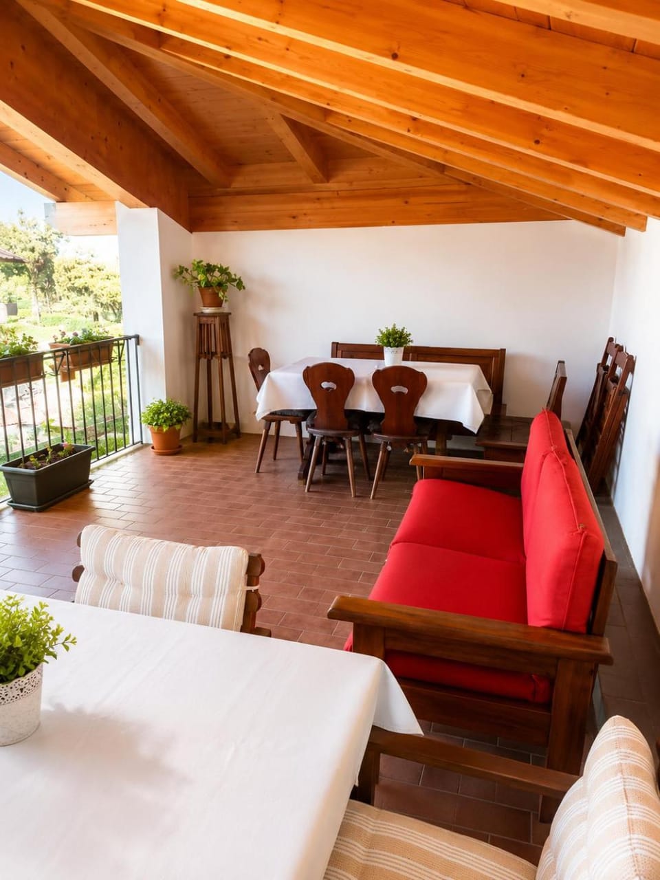 Day, Balcony/Terrace, Seating area