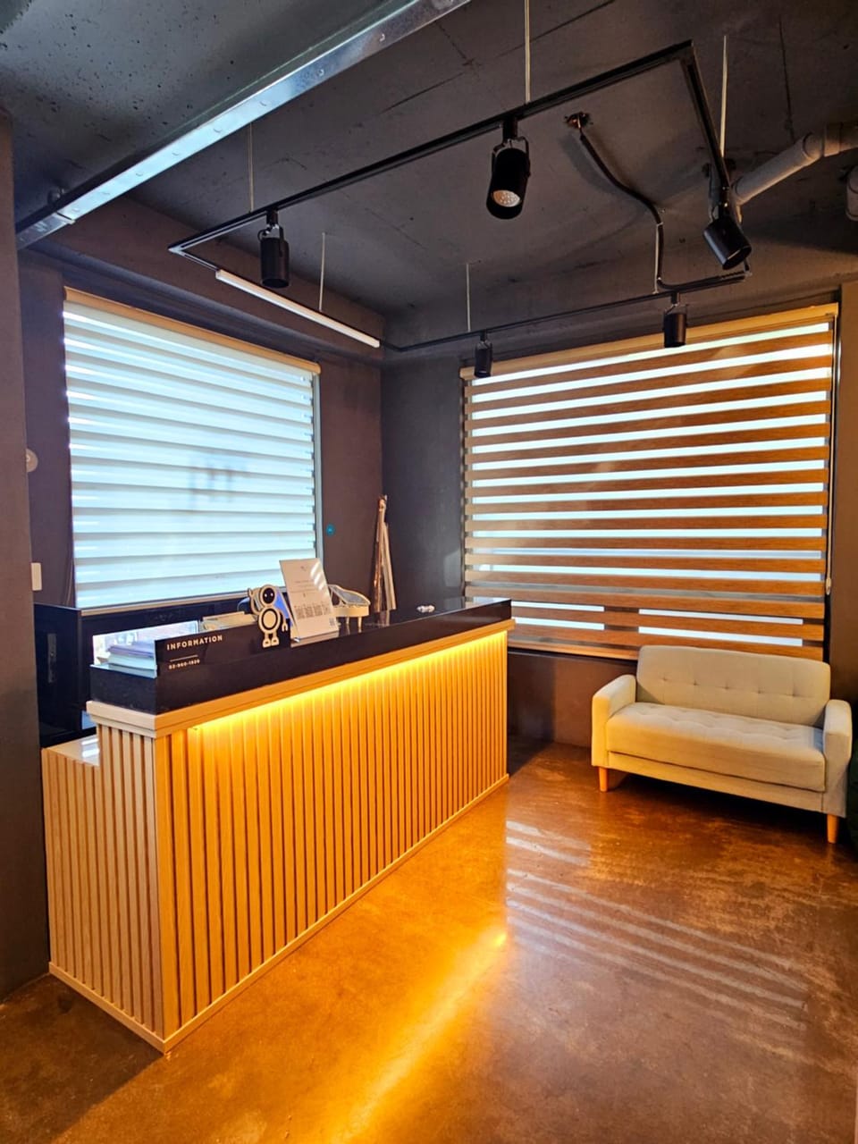 Seating area