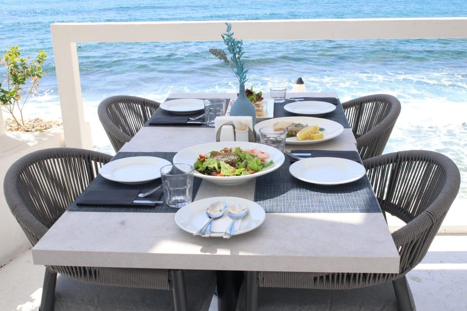 Restaurant/places to eat, Dining area, Sea view