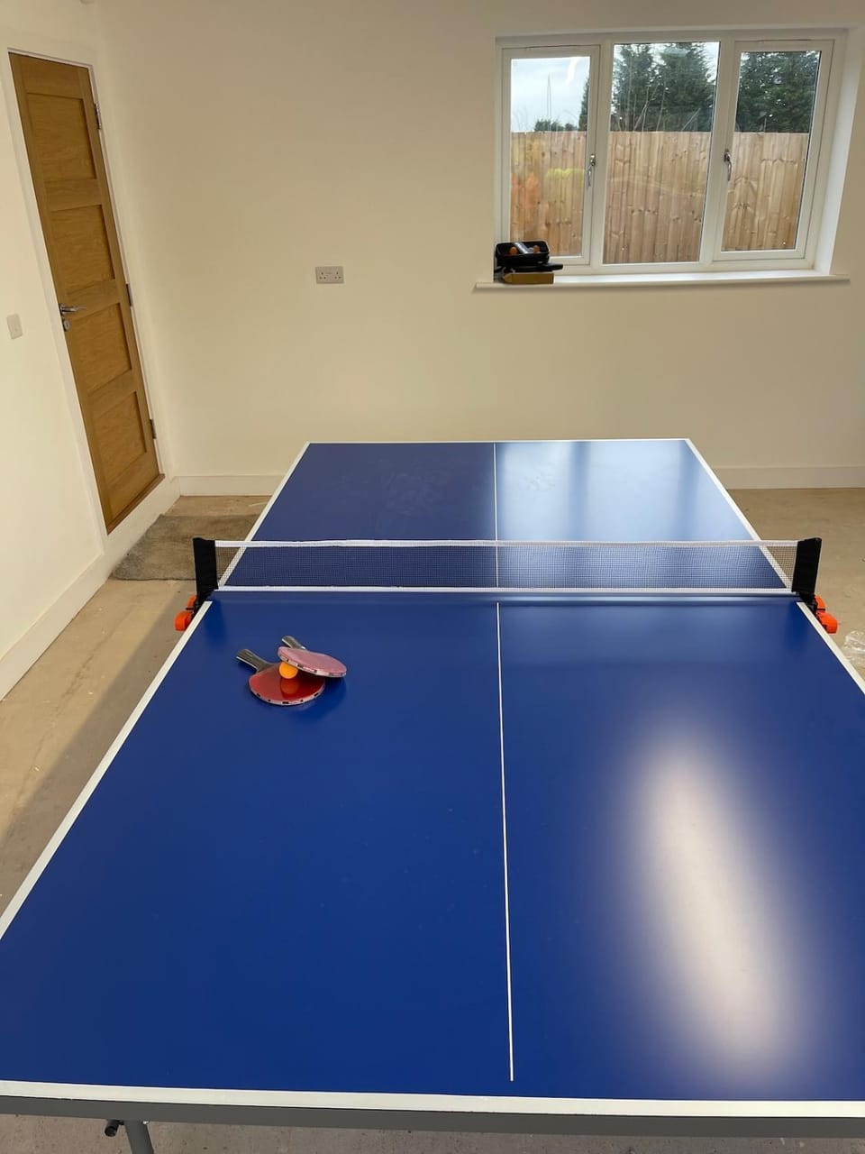 Game Room, Table tennis