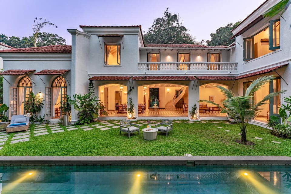 Property building, Garden, Balcony/Terrace, Swimming pool