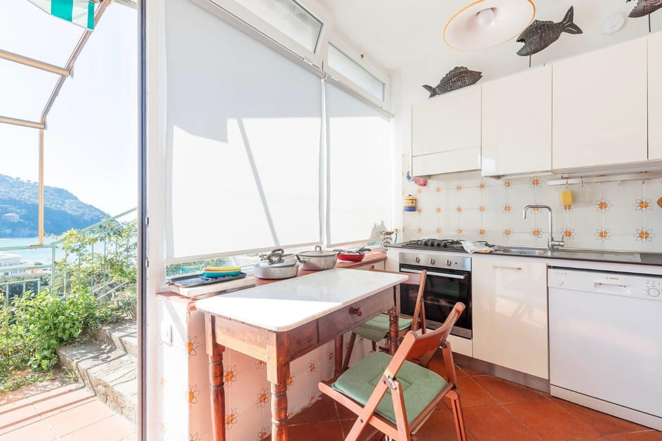 Casa vista mare, Levanto Apartment in Levanto