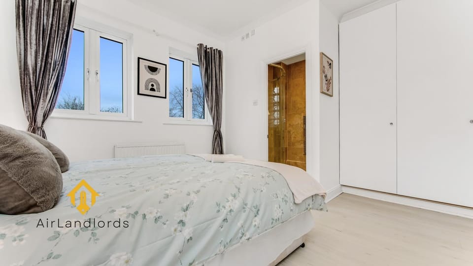Exclusive 4 Bedroom House in the Heart of Hackney! House in London Borough of Islington