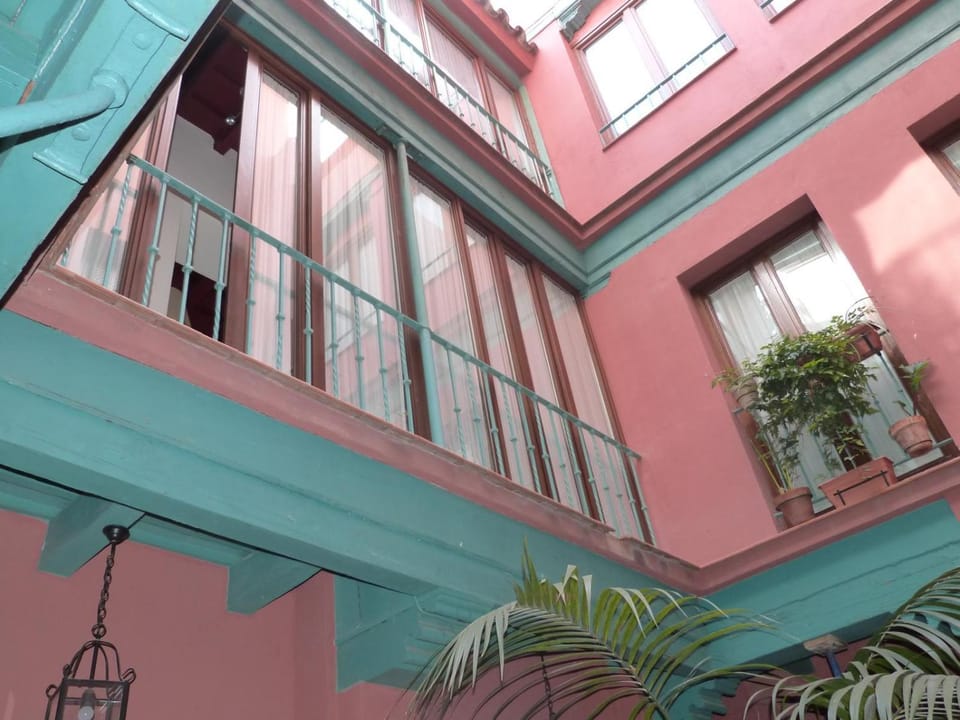 Property building, Day, Inner courtyard view