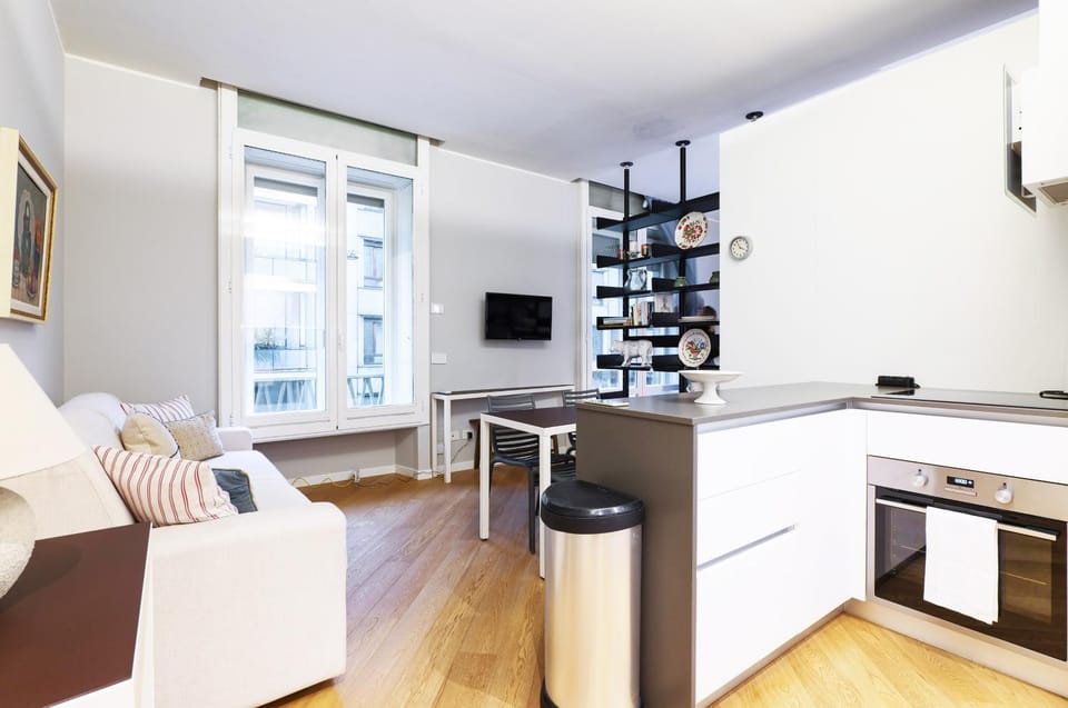 TV and multimedia, Kitchen or kitchenette, Living room, Seating area, Dining area, dishwasher, oven, pet friendly, stove
