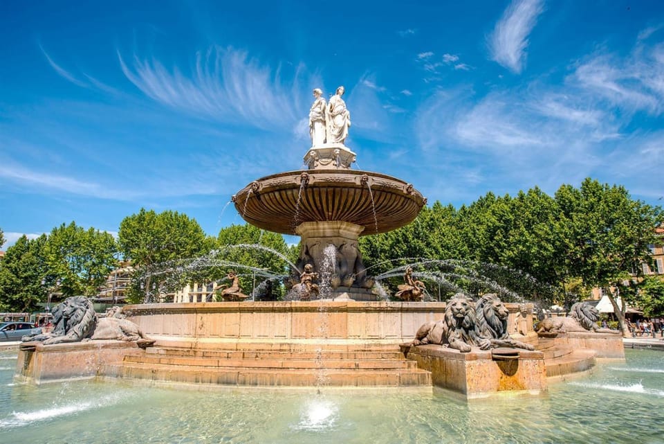 Nearby landmark, Spring, Day, Location