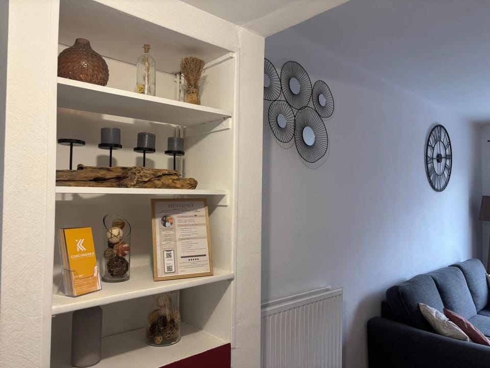 LE ROSTAND - La Parenthèse Colorée Apartment in Brittany