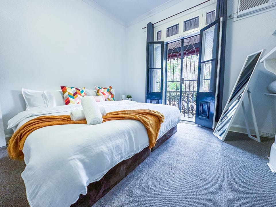 Serenity home in the heart of city House in Sydney