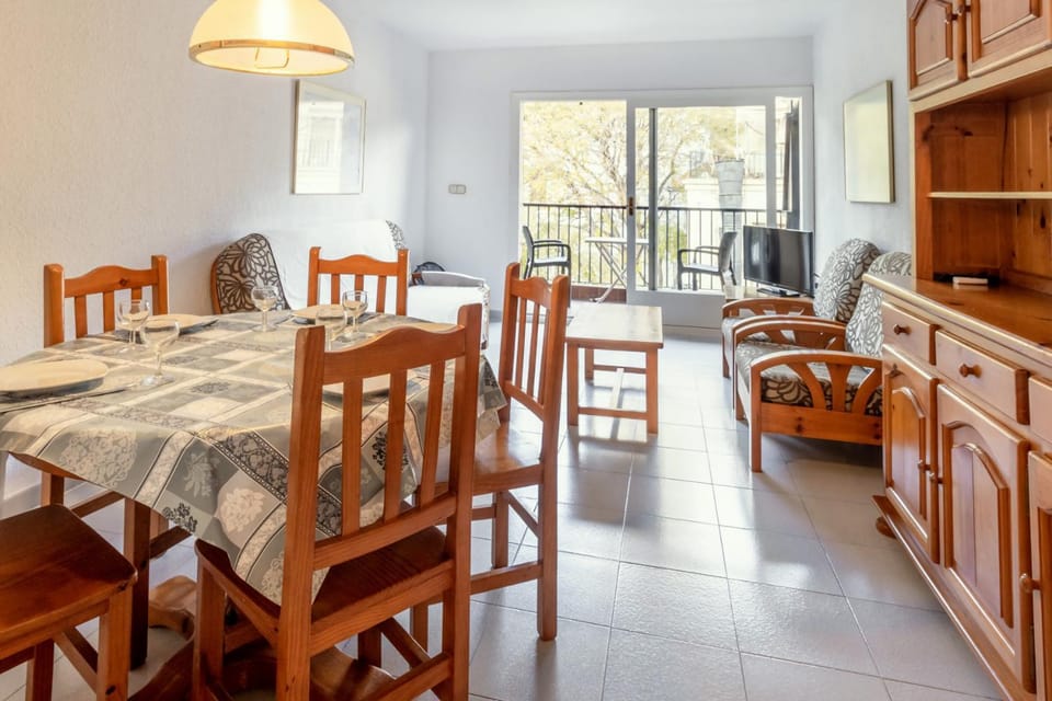 Selva de Mar 151 Apartamento en pueblo encantador Apartment in Alt Empordà