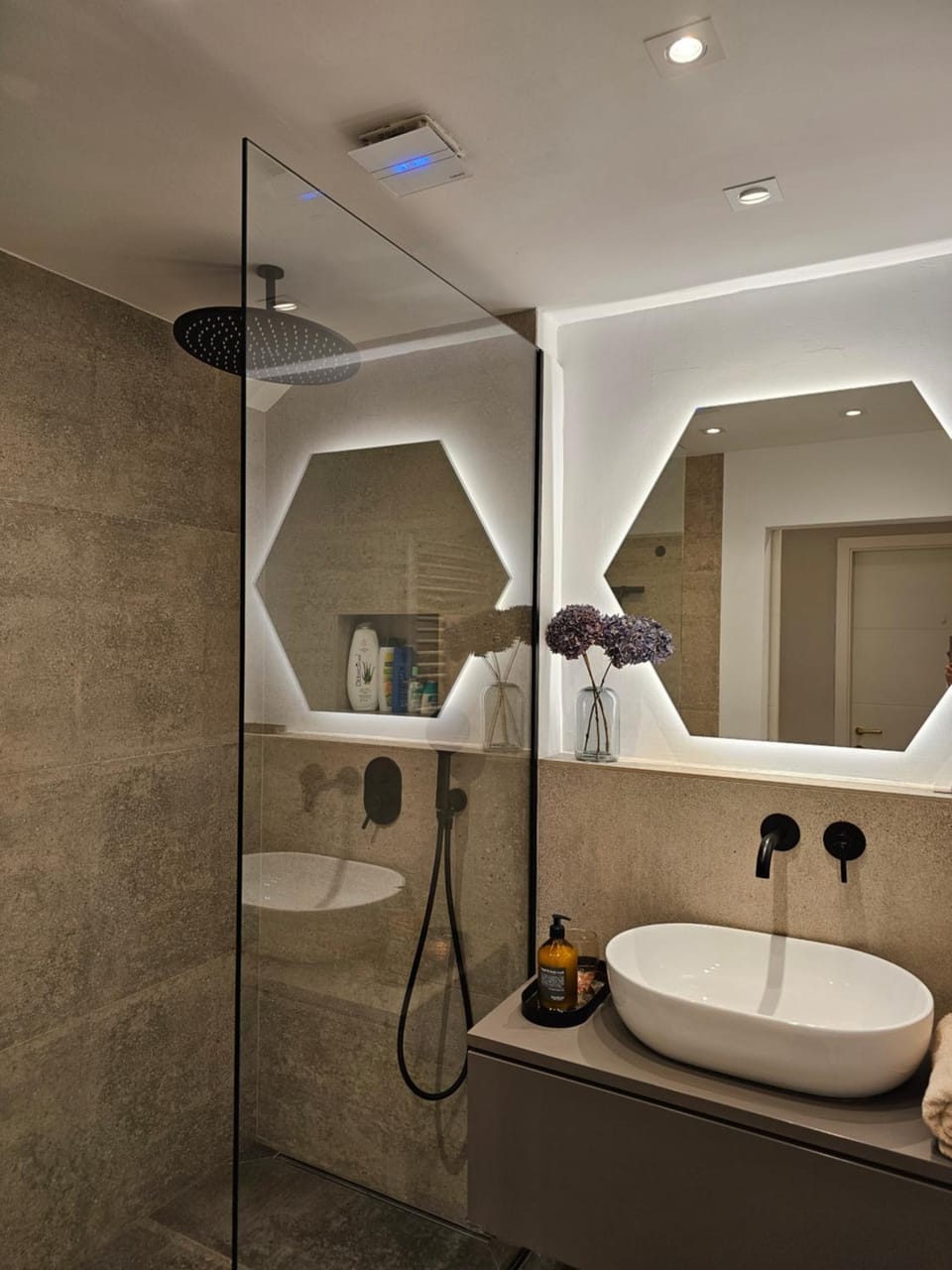 Shower, Bathroom