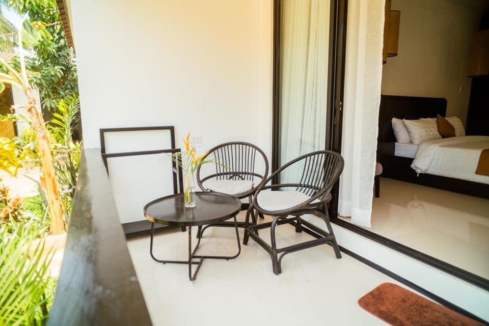 Patio, Balcony/Terrace, Seating area