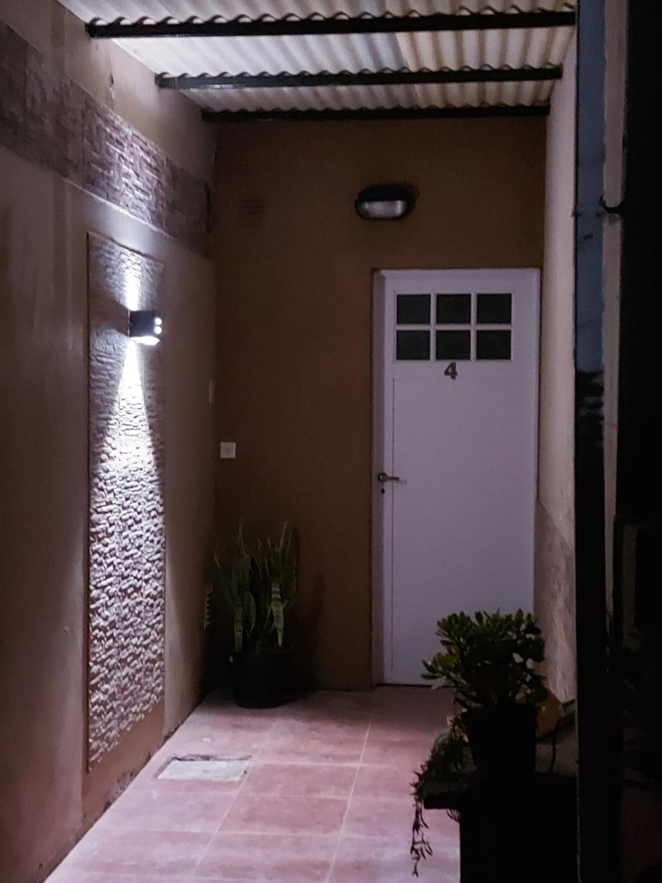Departamento Economico Cerca Parque Termal Rodo-Hue 4 Apartment in Buenos Aires Province