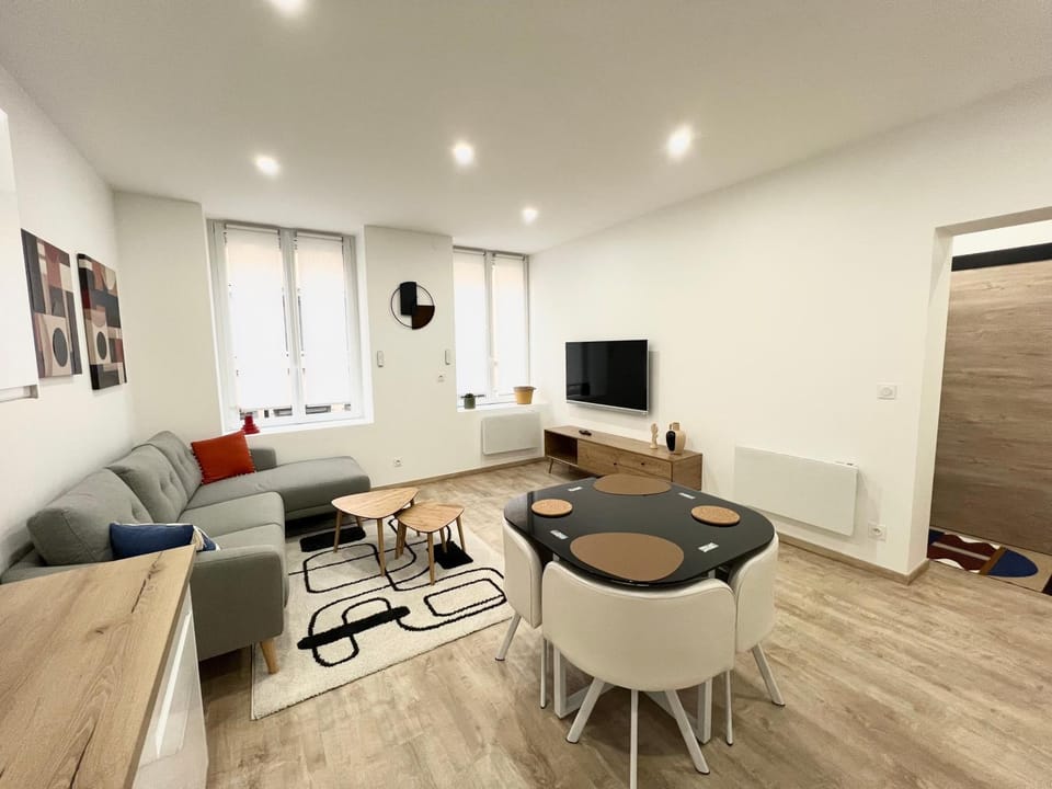 Urban Suite - T2 en hyper-centre de Saint-Étienne - Secteur Chavanelle Apartment in Saint-Étienne