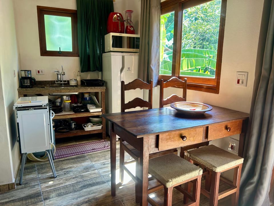 Viver a Ilha – Loft 96m do Mar, Queen, Condomínio House in Ilhabela
