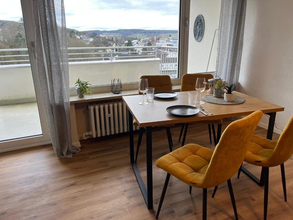 Balcony/Terrace, Living room, Seating area, Dining area