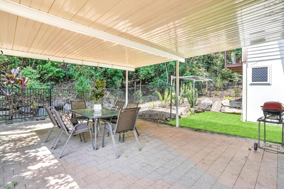 Garden, Dining area