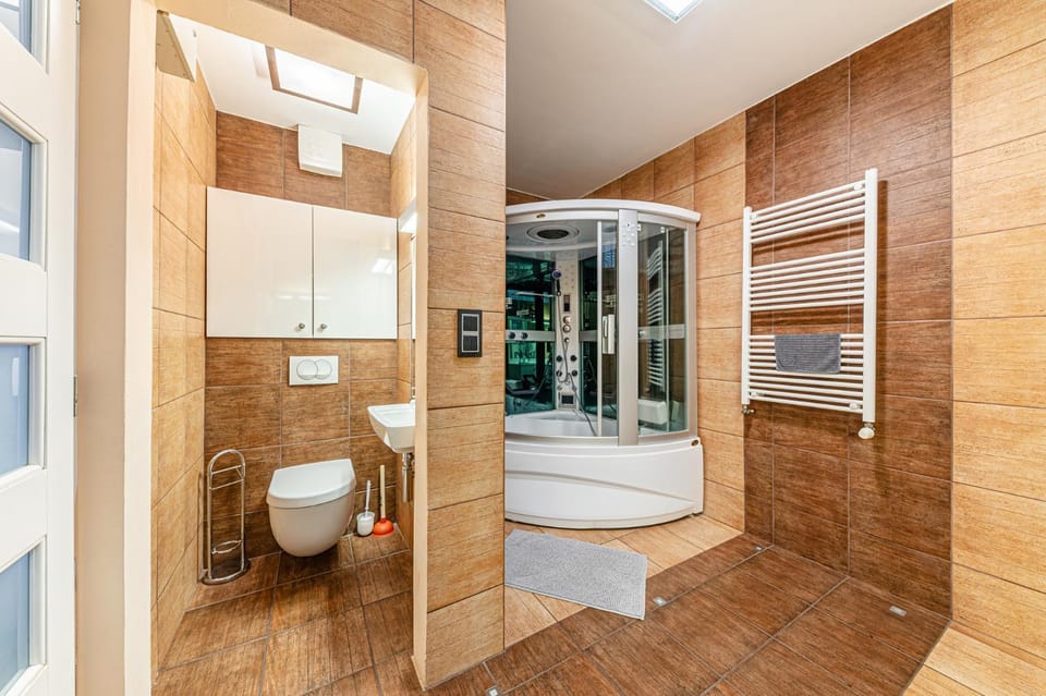 Toilet, Bathroom, Bath, towels