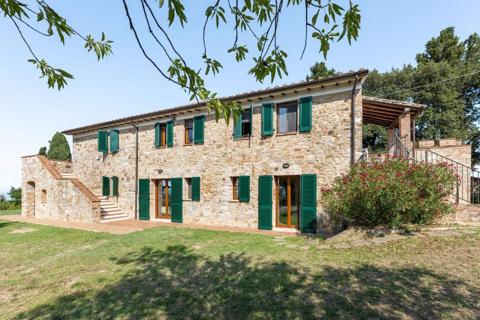 Italian Experience- Poggio Padule Villa in Umbria