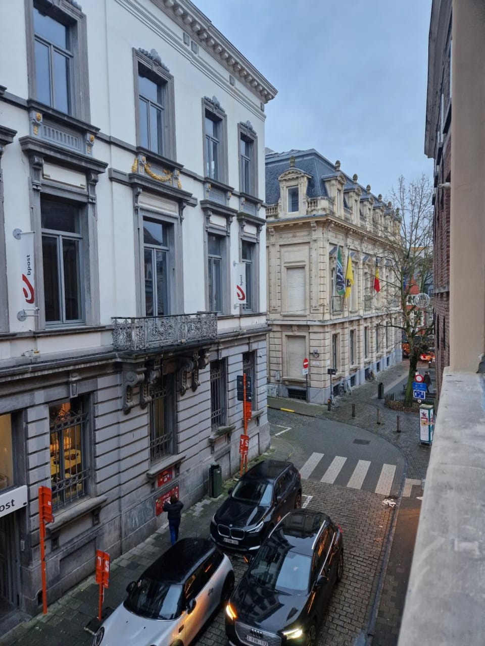 City view, Street view