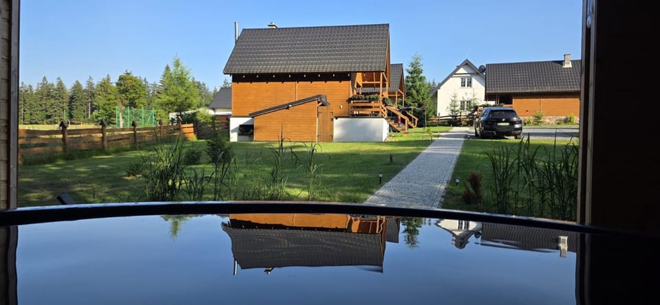 Klimatyczne drewniane Domki Jagodna-Spalona 6D jacuzzi sauna,trasy rowerowe Chalet in Lower Silesian Voivodeship