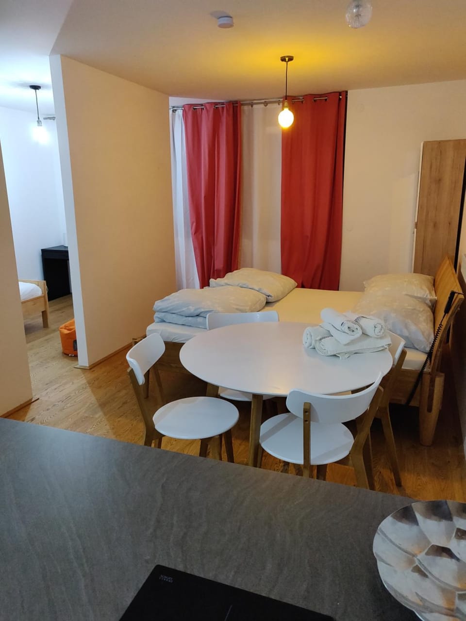 Beautiful Apartment with Parking, Brilliant Location Apartment in Vienna