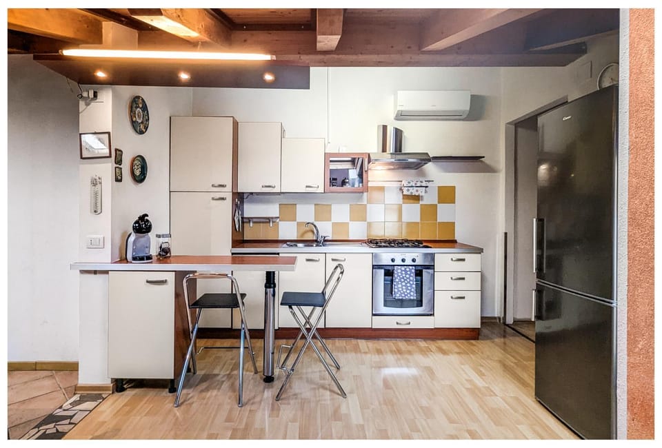 Casa Maffi con terrazzo e box auto in centro città Apartment in Verona