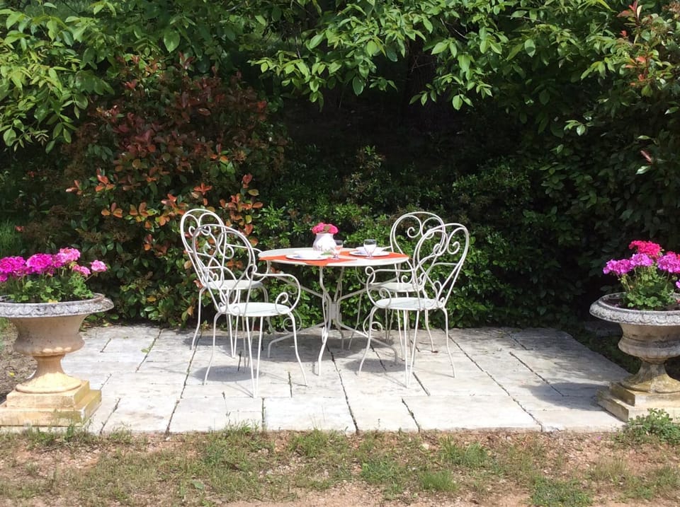 Atelier Soleil Bed and Breakfast in Provence-Alpes-Côte d'Azur
