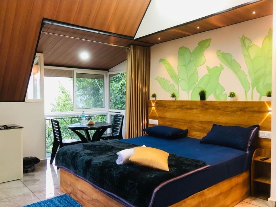 Wood Castle Munnar Country House in Kerala