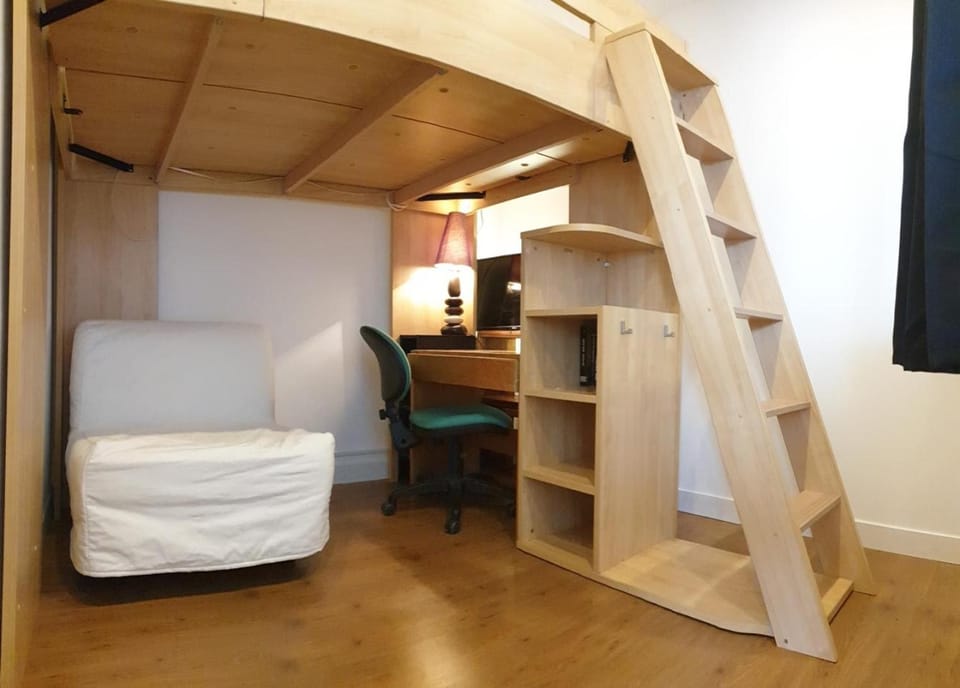 Bed, Bedroom, bunk bed, wardrobe