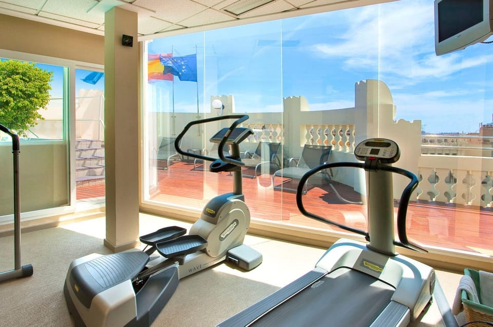 TV and multimedia, View (from property/room), Balcony/Terrace, Fitness centre/facilities
