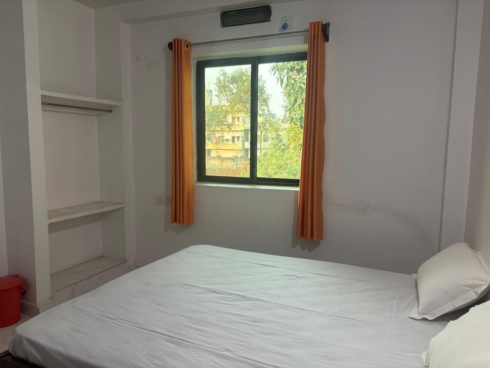 The Bodhgaya Guest House Bed and Breakfast in India