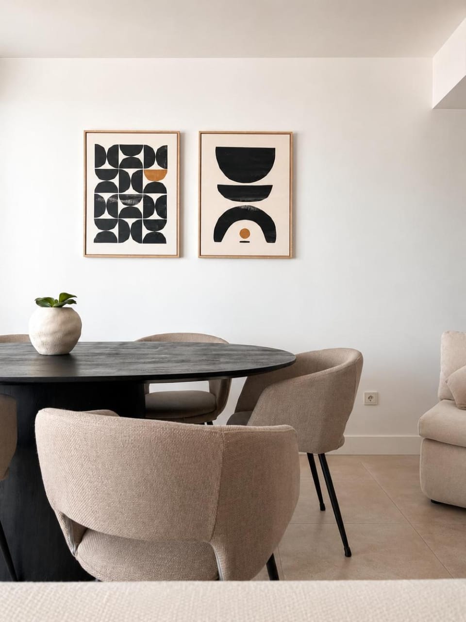 Living room, Dining area