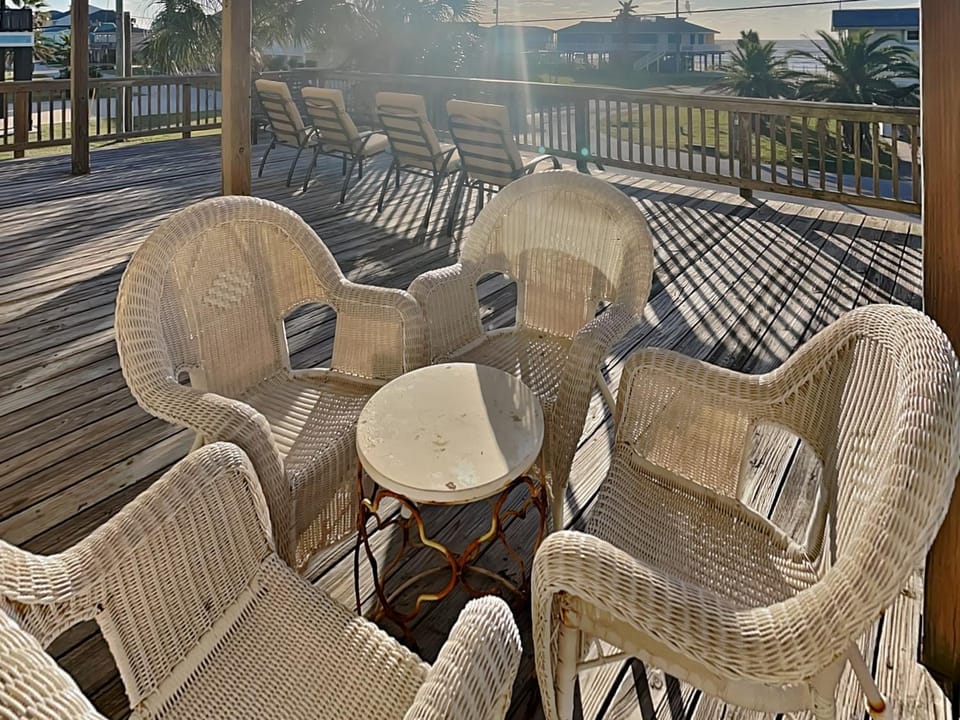 Patio, Balcony/Terrace, Seating area, Pool view
