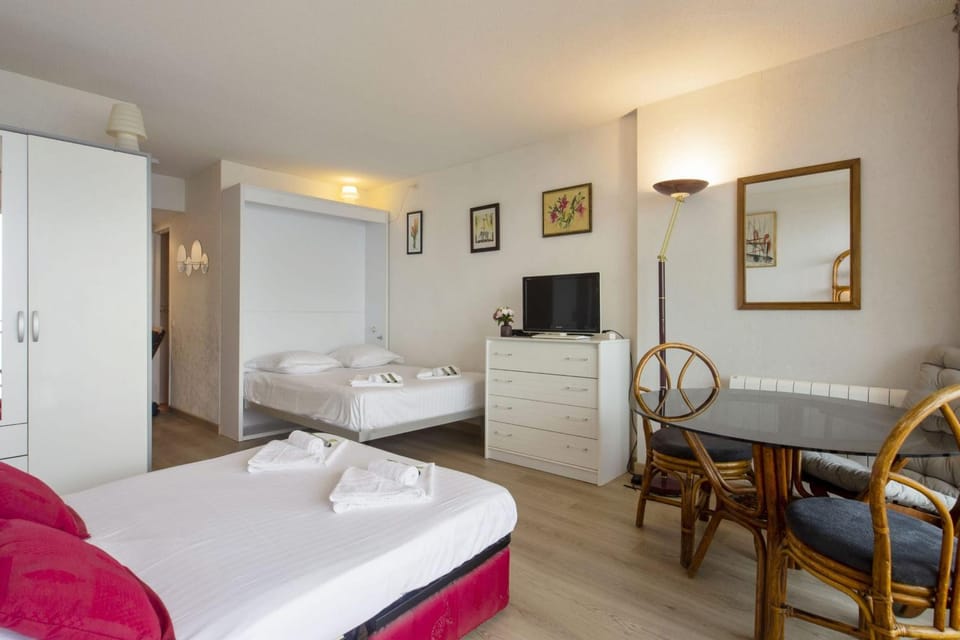 Studio Croskey - Welkeys Apartment in Biarritz