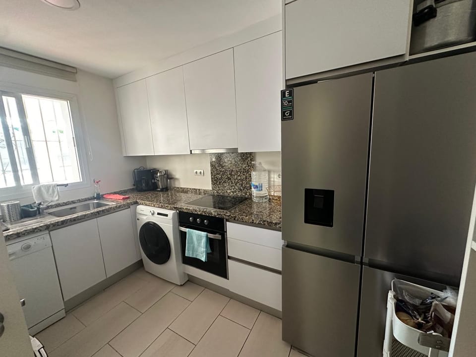 Urbanización privada, habitación privada Apartment in Marbella